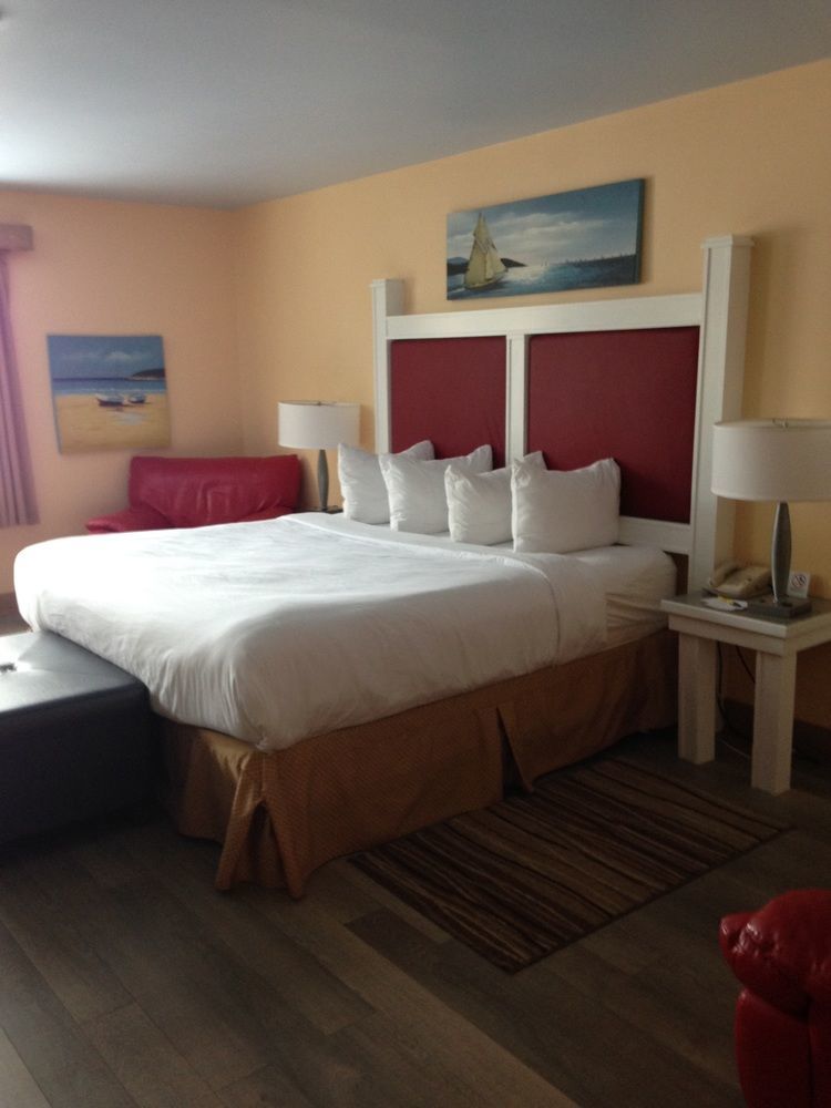 Quality Inn & Suites Cornwall Eksteriør billede